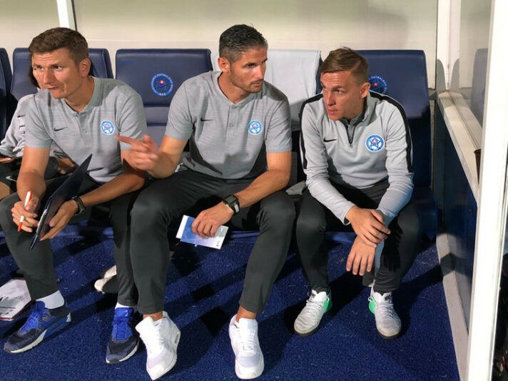 f53b0366-7eca-4aa5-ba29-0355968c6ee7