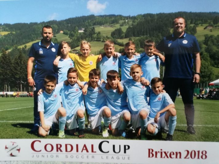 32929581_10213870474009231_5990382894244167680_o