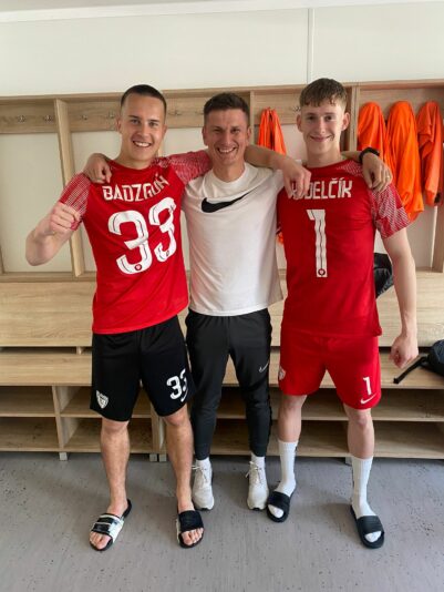 dcf68189-40bc-4ab2-939f-c8db15f239af